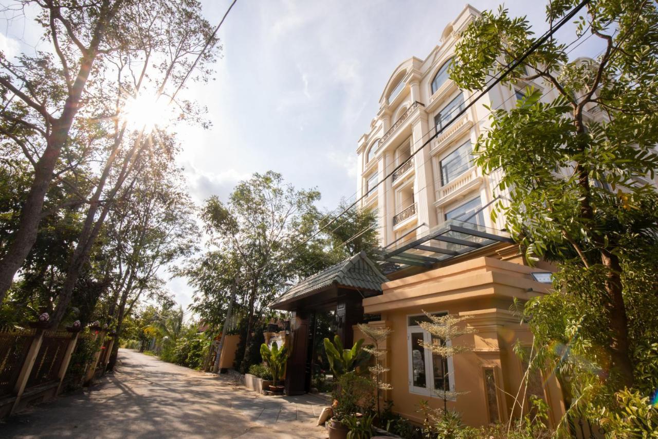 Hotel Golden Emerald Ho Chi Minh City