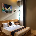 Golden Emerald Resort